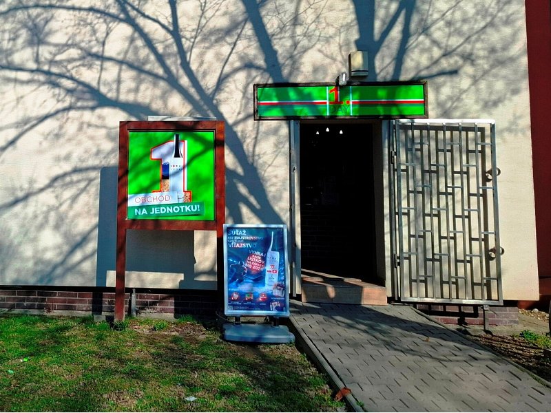 Matyšák shop / 1. day - Bratislava, Jégého 7