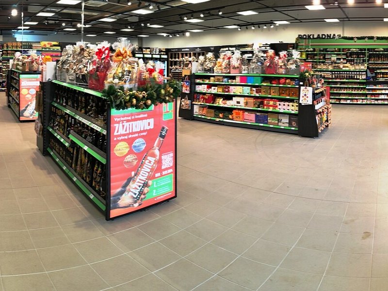 Banská Bystrica, Zvolenská cesta 12
