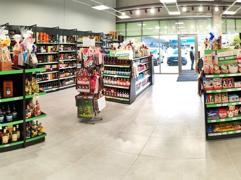 Trenčín, Gen. M. R. Štefánika 7936 / 21C