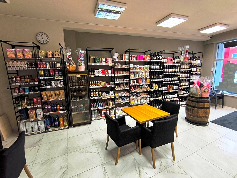 Matyšák shop / 1. day - Piešťany, Nálepkova 42